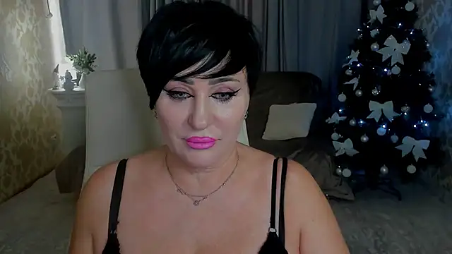 Snapshot of KyleyJacksone chatting on 12/14/25, 10:21 KyleyJacksone online show from 12/14/25, 10:21