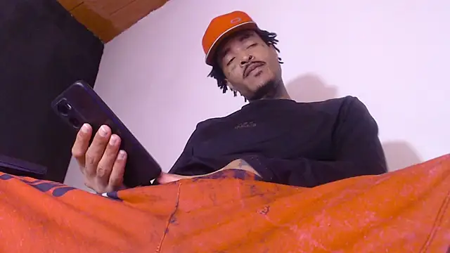 Anaconda larga online show from 04/04/26, 02:34