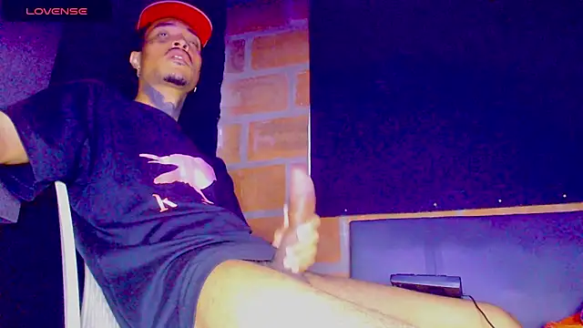 Snapshot of Anaconda_larga chatting on 01/16/26, 05:39 Anaconda larga online show from 01/16/26, 05:39