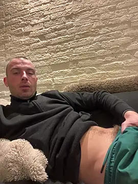 Rotteei1 online show from 02/05/26, 05:09