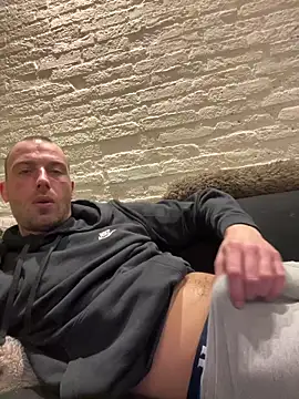 Rotteei1 online show from 02/06/26, 06:26