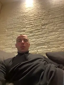 Rotteei1 online show from 06/11/26, 05:10