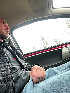 Rotteei1 online show from 12/05/25, 02:04