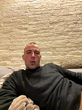 Rotteei1 online show from 10/19/25, 06:05