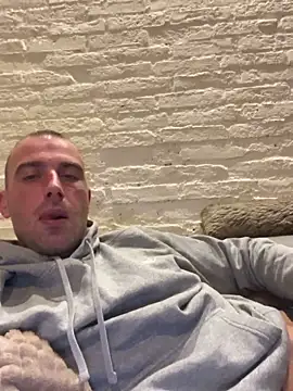 Rotteei1 online show from 10/19/25, 06:10