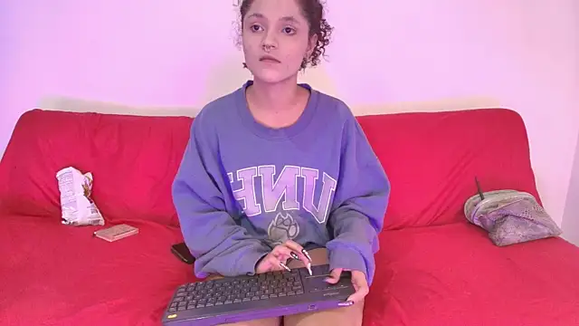 Nikki  uwu online show from 06/07/26, 08:14