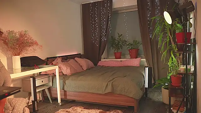 your lunalike online show from 03/08/26, 06:44