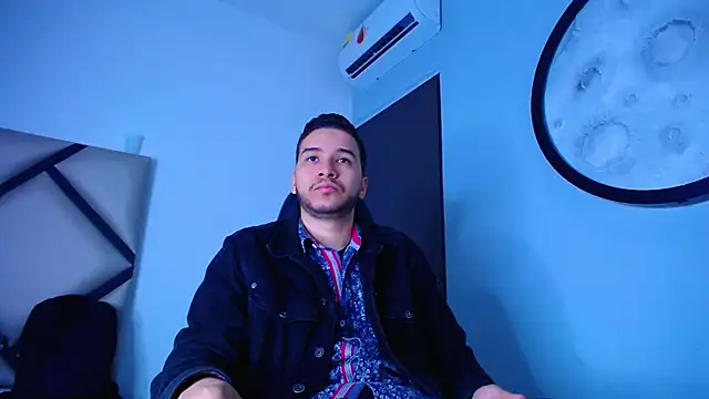 mike 257 online show from 12/18/25, 12:20