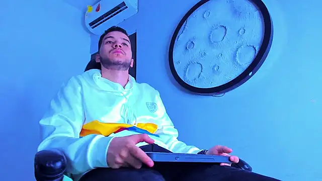 mike 257 online show from 02/24/26, 11:44