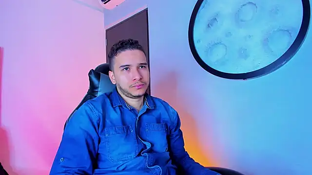 mike 257 online show from 11/26/25, 11:43