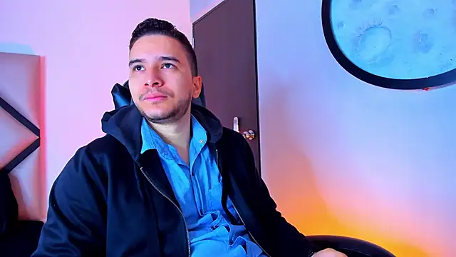 mike 257 online show from 11/28/25, 11:43