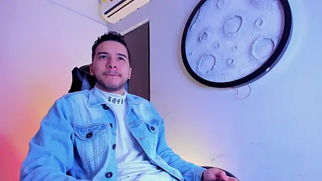 mike 257 online show from 02/11/26, 11:32