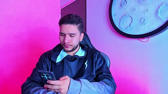 mike 257 online show from 03/23/26, 11:43