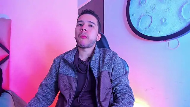 mike 257 online show from 02/10/26, 11:42