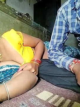 Hot cauple indian online show from 03/27/26, 03:35