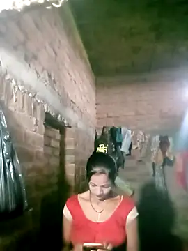 Hot cauple indian online show from 10/28/25, 04:35