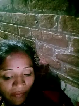 Hot cauple indian online show from 11/02/25, 04:45