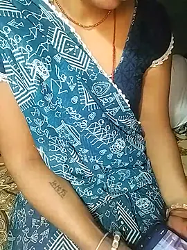 Hot cauple indian online show from 07/13/26, 02:00