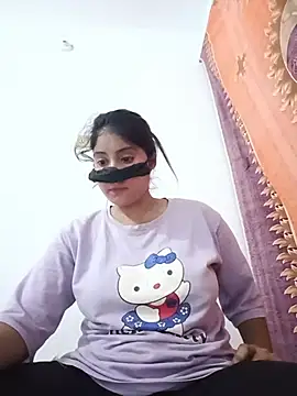 Snapshot of Hot_Angle chatting on 06/03/26, 04:01 Hot Angle online show from 06/03/26, 04:01