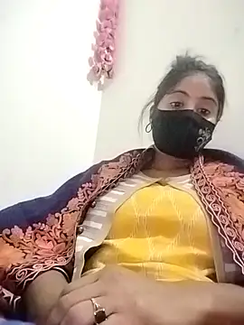 Hot Angle online show from 12/21/25, 01:02