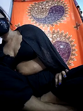 Hot Angle online show from 03/12/26, 01:00