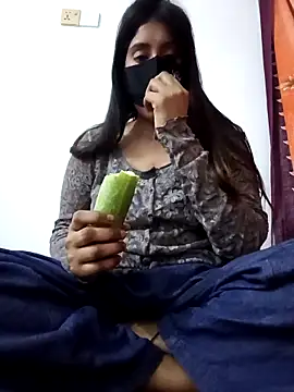 Hot Angle online show from 04/05/26, 12:56