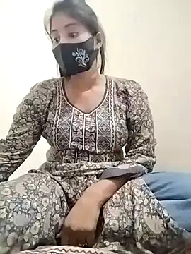 Hot Angle online show from 12/18/25, 02:43