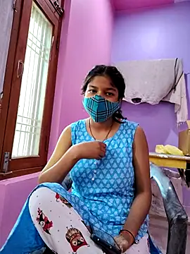 Snapshot of Muskan-12th chatting on 10/19/25, 03:31 Muskan-12th online show from 10/19/25, 03:31