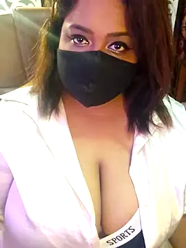 blackpearl     online show from 11/02/25, 04:45