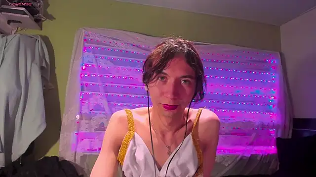 najimi uwu online show from 11/27/25, 01:06