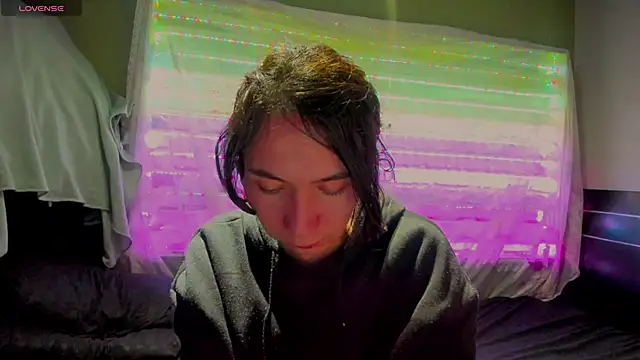 najimi uwu online show from 11/14/25, 10:46