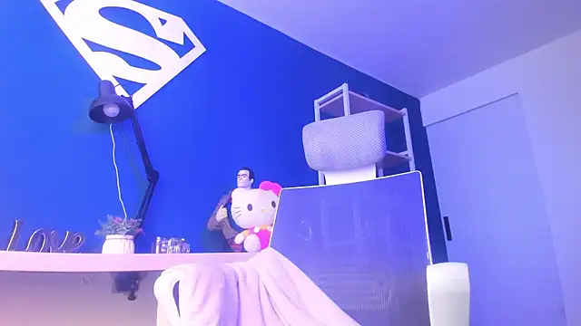 Mis kittyn online show from 10/20/25, 08:09