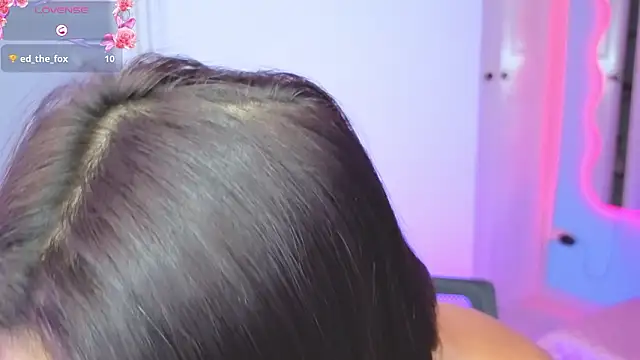 Aria Russo online show from 03/12/26, 12:09