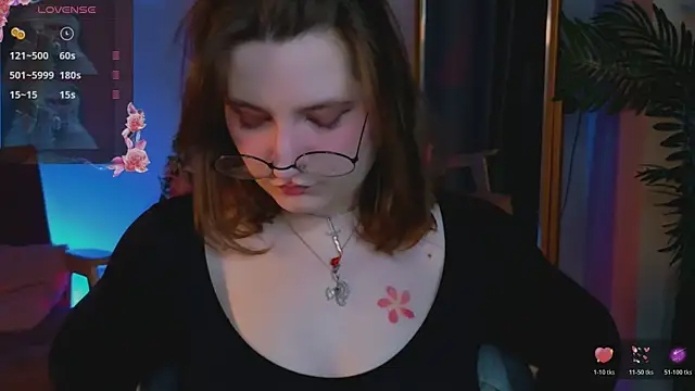 Snapshot of fairy_tara chatting on 05/15/26, 09:35 fairy tara online show from 05/15/26, 09:35