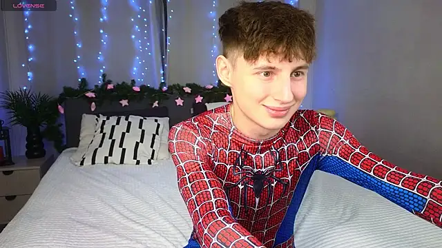 Snapshot of crisp1n chatting on 12/03/25, 02:49 crisp1n online show from 12/03/25, 02:49