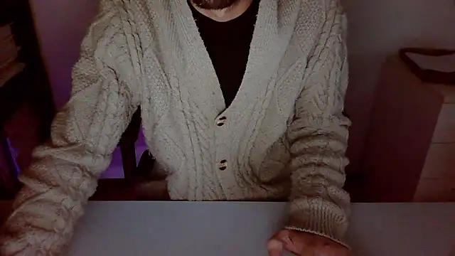 topg84 online show from 11/30/25, 03:02