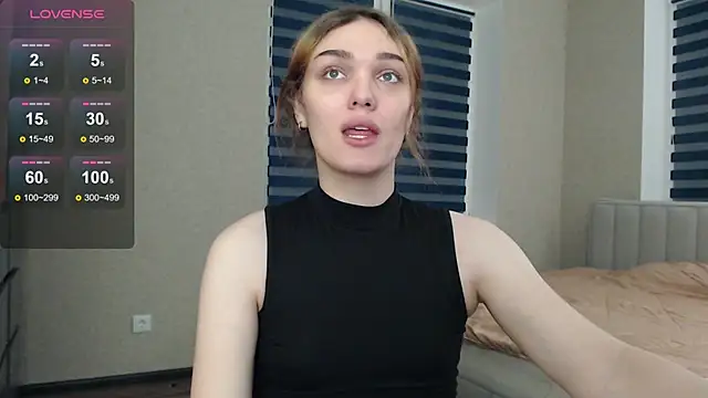 EmiliaRhodes online show from 11/29/25, 09:04