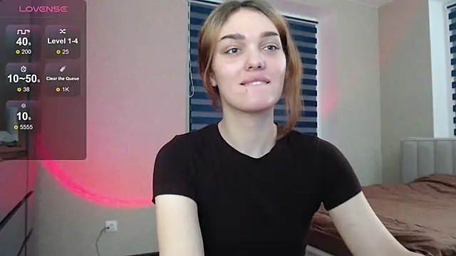 EmiliaRhodes online show from 11/11/25, 11:53
