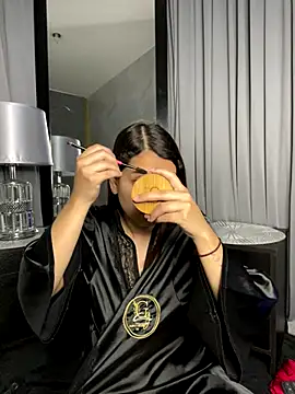 Snapshot of Sammy_Sweet01 chatting on 11/15/25, 11:58 Sammy Sweet01 online show from 11/15/25, 11:58