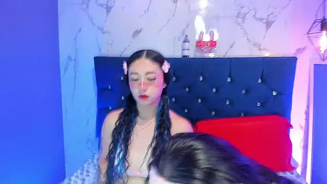 Dakotaa Johnson online show from 04/06/26, 08:54