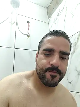 Snapshot of gusto14cm chatting on 02/25/26, 02:06 gusto14cm online show from 02/25/26, 02:06