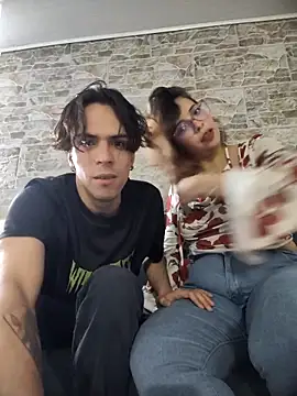 ScaraAndTomy online show from 04/17/26, 07:38