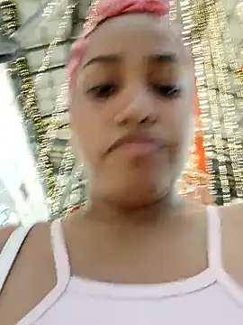 NahomiWalker  online show from 11/11/25, 12:05