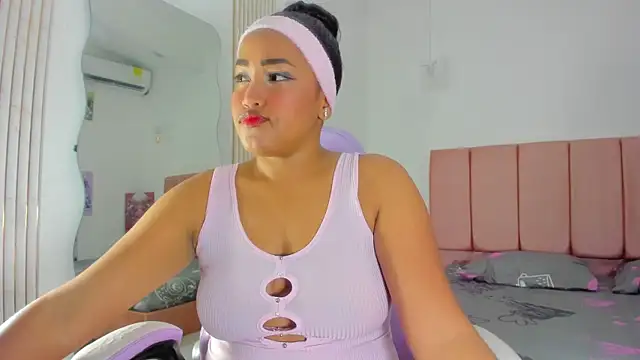 Snapshot of NahomiWalker_ chatting on 01/16/26, 07:40 NahomiWalker online show from 01/16/26, 07:40