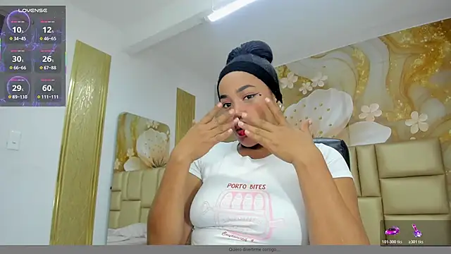 Snapshot of NahomiWalker_ chatting on 02/24/26, 07:15 NahomiWalker online show from 02/24/26, 07:15