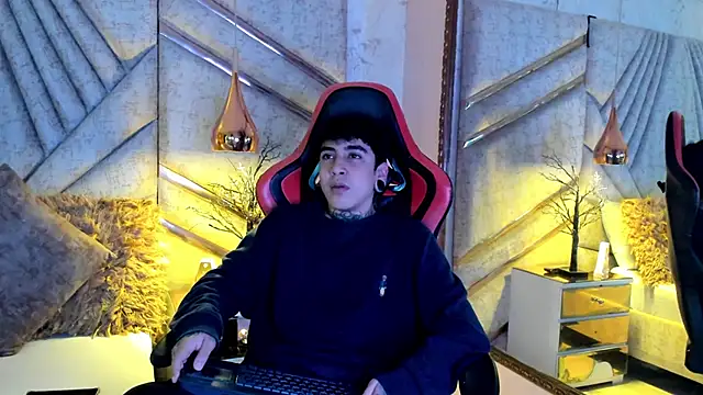 SantiOlsen online show from 11/19/25, 12:05