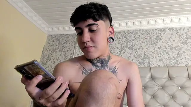 SantiOlsen online show from 12/01/25, 12:33