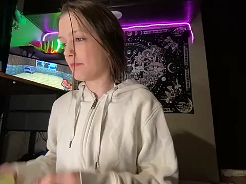 Thedeepwebcutie online show from 04/18/26, 07:00