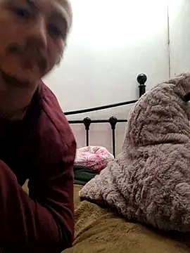 bbyxklaus online show from 11/08/25, 01:20