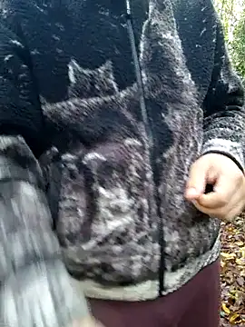 bbyxklaus online show from 11/11/25, 08:20